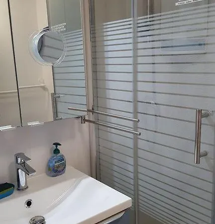 Confort Dans Privee Avec Piscine A 500m De La - Climatisation, Wifi, Parking 포르티하뉴