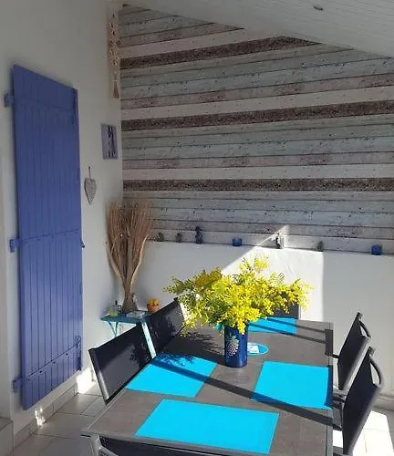 Dom wakacyjny Confort Dans Privee Avec Piscine A 500m De La - Climatisation, Wifi, Parking
