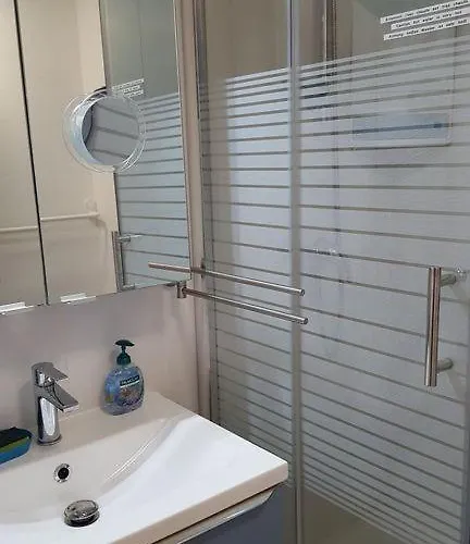 Confort Dans Privee Avec Piscine A 500m De La - Climatisation, Wifi, Parking Portiragnes