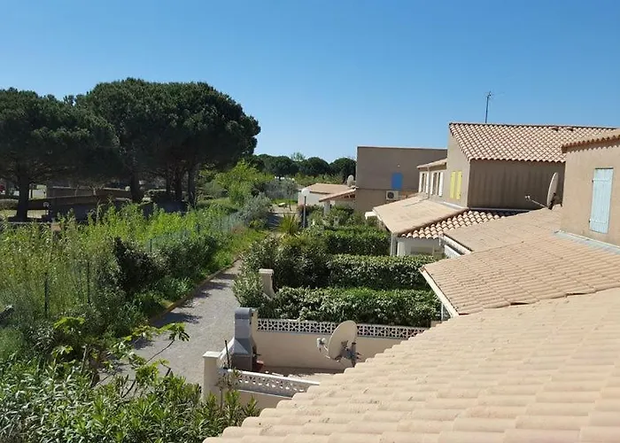 Confort Dans Privee Avec Piscine A 500m De La - Climatisation, Wifi, Parking *
